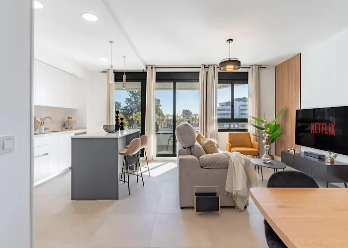 Апартаменты Alboran Playa & Golf Торремолинос